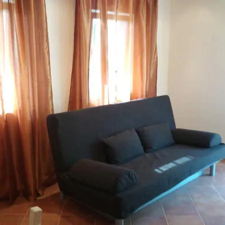 Wellapartman * Zamárdi