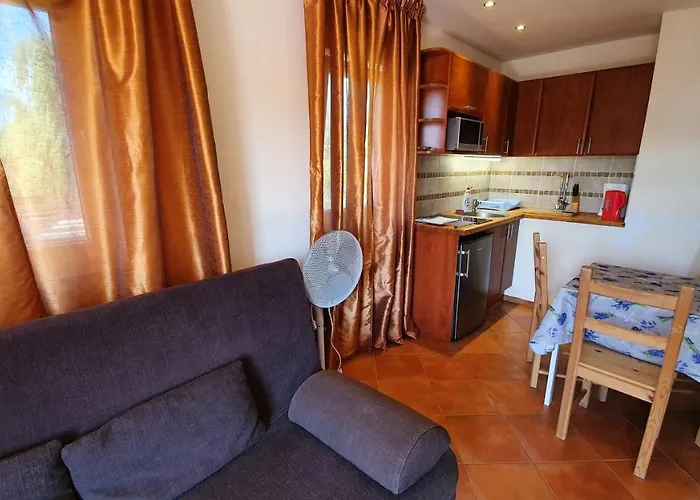 Wellapartman Apartment Zamardi